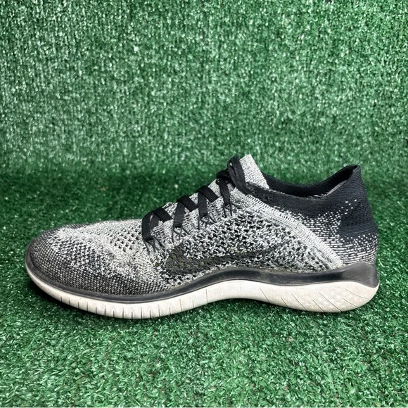 Nike Free RN Flyknit 2018 Women's Size 8.5 Running Shoes Black White Oreo